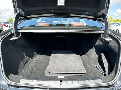 Certified 2024 BMW i7 xDrive60 w/ Premium Package AWD/4WD image 27