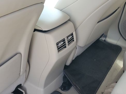 Used 2013 Lexus RX 350 FWD w/ Navigation Pkg image 12