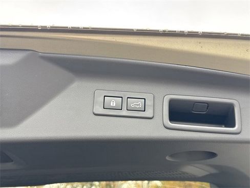 New 2025 Subaru Forester Touring image 16