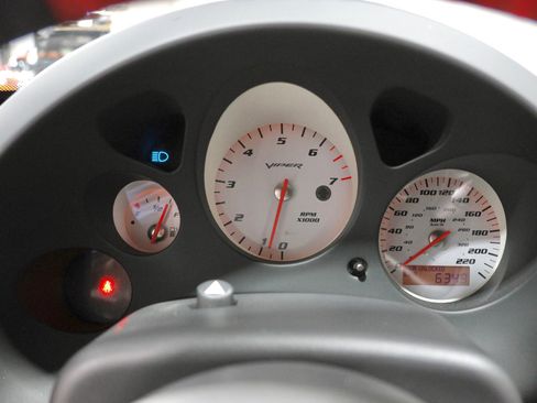 Used 2008 Dodge Viper SRT-10 w/ Competition Group image 69