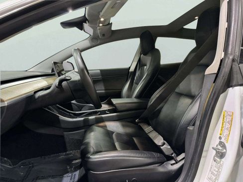 Used 2020 Tesla Model 3 Standard Range Plus image 21
