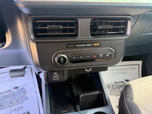 Used 2025 Ford Maverick XL image 20