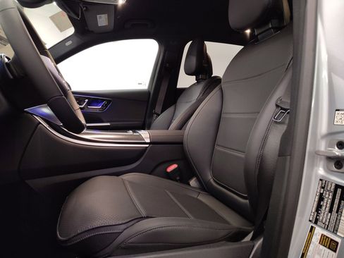 New 2026 Mercedes-Benz GLC 300 GLC 300 image 5