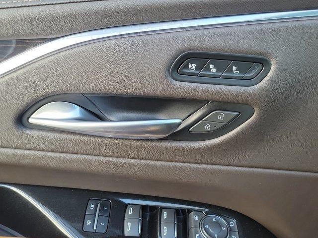 Certified 2022 Cadillac Escalade ESV Premium Luxury RWD image 7