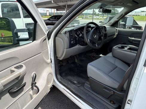 Used 2008 Chevrolet Silverado 3500 W/T RWD image 8