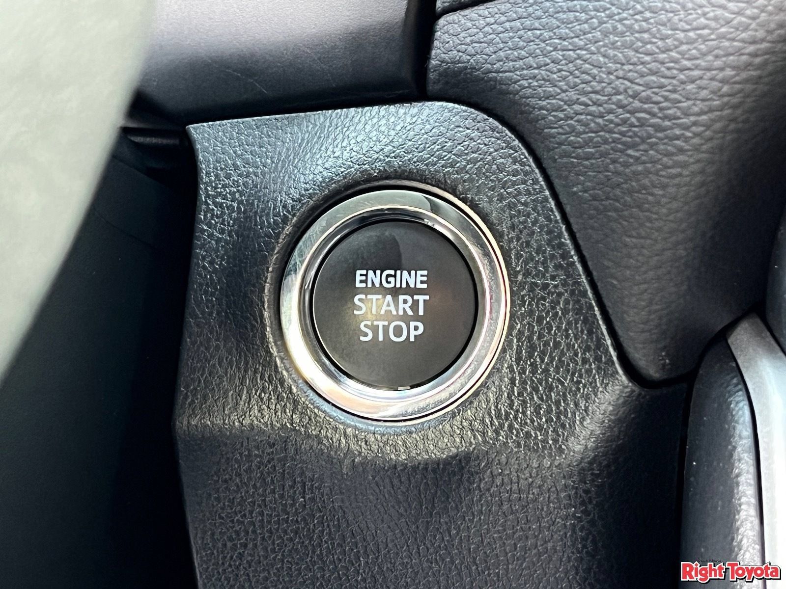 Certified 2024 Toyota RAV4 XLE w/ Convenience Package AWD/4WD image 26