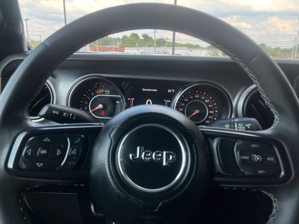 Used 2023 Jeep Wrangler Unlimited Sport AWD/4WD image 45