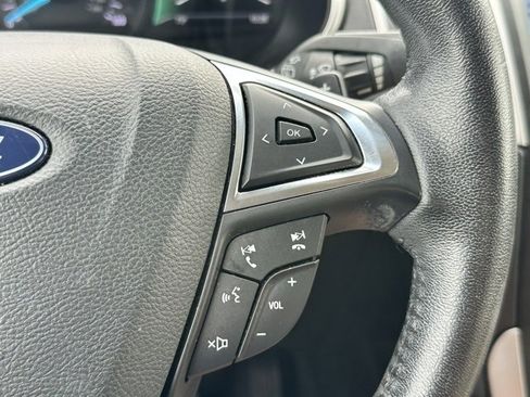 Used 2018 Ford Edge SEL w/ Equipment Group 201A image 14