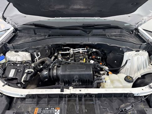 Used 2021 Ford Explorer XLT RWD image 29