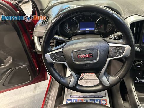Used 2019 GMC Terrain SLT AWD/4WD image 17