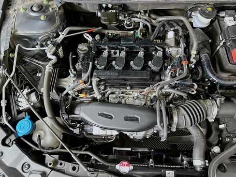 Used 2024 Honda Accord EX image 31
