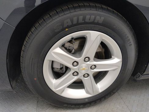 Used 2023 Chevrolet Malibu LS FWD image 31