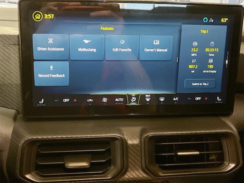 Used 2024 Ford Mustang EcoBoost image 15