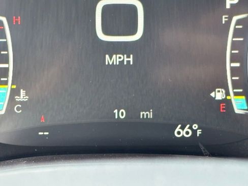 New 2026 Chrysler Pacifica Pinnacle image 16