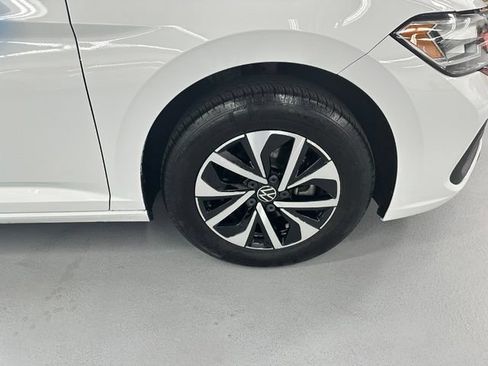 Certified 2024 Volkswagen Jetta S FWD image 16