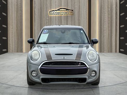 Used 2019 MINI Cooper S image 2