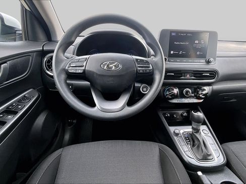 Used 2023 Hyundai Kona SEL w/ Cargo Package AWD/4WD image 6
