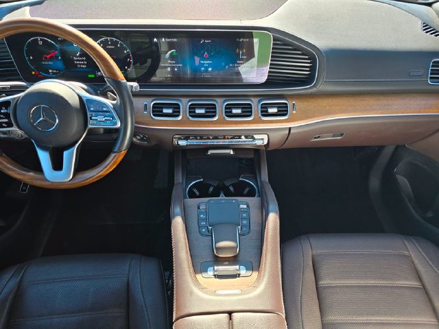 Used 2021 Mercedes-Benz GLS 450 4MATIC image 16