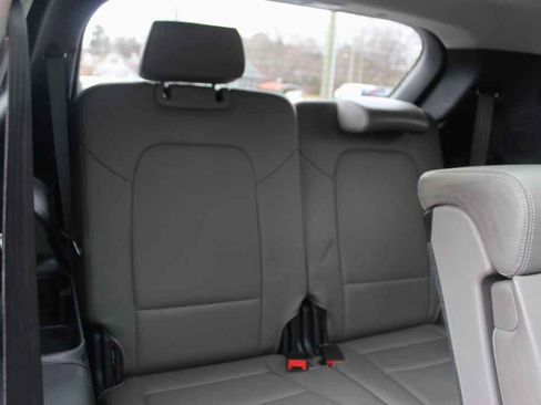 Used 2015 Hyundai Santa Fe GLS w/ Option Group 03 image 33