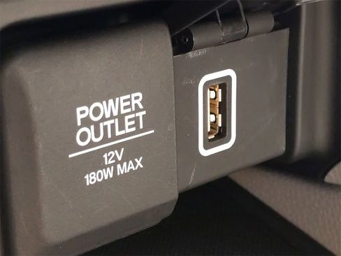 Used 2020 Honda Pilot Touring image 22