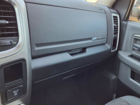 Used 2018 RAM 1500 Big Horn AWD/4WD image 20