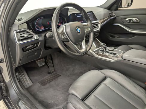 Used 2019 BMW 330i xDrive 330i xDrive w/ Convenience Package image 4
