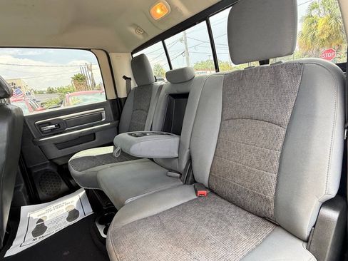 Used 2018 RAM 1500 Big Horn RWD image 26