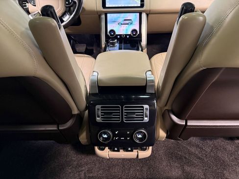 Used 2019 Land Rover Range Rover Supercharged AWD/4WD image 71