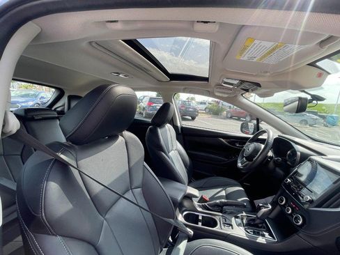 Used 2017 Subaru Impreza 2.0i Limited AWD/4WD image 4