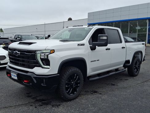 New 2026 Chevrolet Silverado 2500 LT w/ Trail Boss Package AWD/4WD image 3
