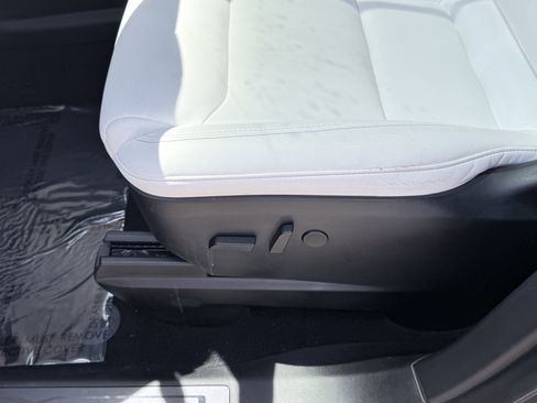 Used 2020 Tesla Model X Long Range AWD/4WD image 30