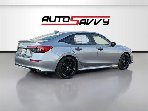 Used 2024 Honda Civic Sport image 7