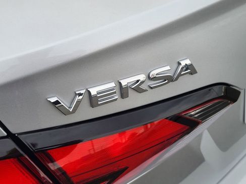 New 2025 Nissan Versa SV w/ Trunk Package FWD image 8