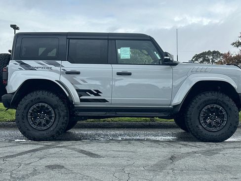 New 2026 Ford Bronco Raptor AWD/4WD image 13