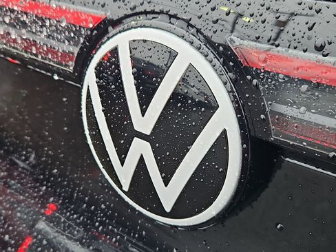 New 2026 Volkswagen ID.4 Pro image 26