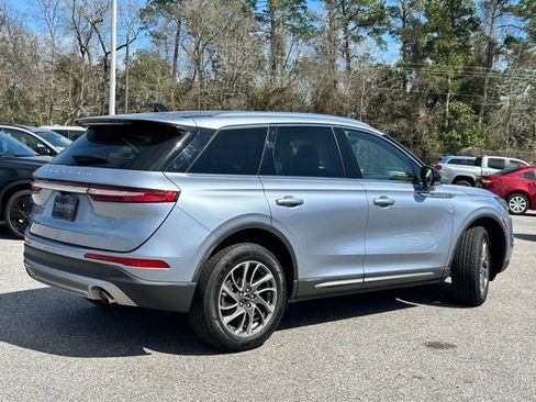 Used 2022 Lincoln Corsair FWD w/ Equipment Group 101A image 25