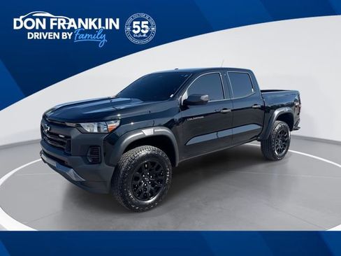 Used 2025 Chevrolet Colorado Trail Boss image 1