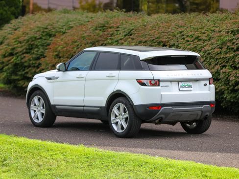 Used 2015 Land Rover Range Rover Evoque Pure Plus AWD/4WD image 41
