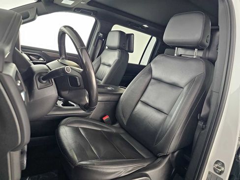 Used 2021 Chevrolet Suburban LT w/ Rear Media and Nav Package AWD/4WD image 22