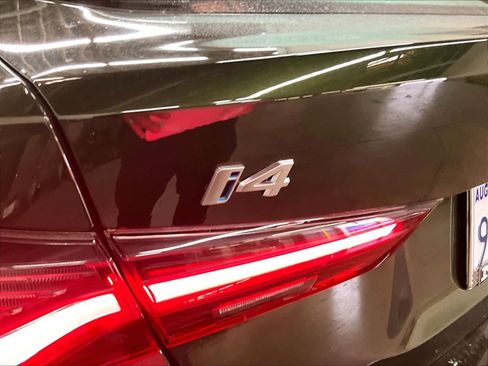 Used 2024 BMW i4 eDrive40 w/ Premium Package RWD image 11