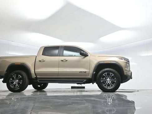 Used 2023 GMC Canyon AT4 w/ AT4 Premium Package AWD/4WD image 61
