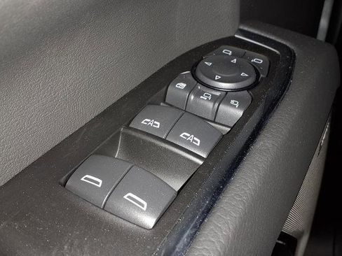 New 2026 GMC Sierra 2500 Denali w/ Denali Reserve Package image 17