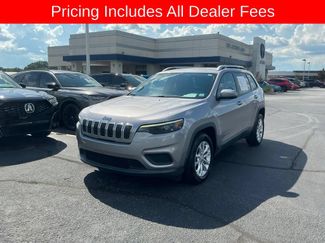 Used 2020 Jeep Cherokee Latitude FWD video 1
