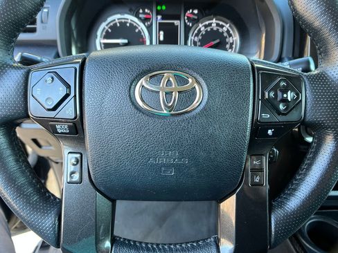 Used 2024 Toyota 4Runner TRD Off-Road Premium AWD/4WD image 13