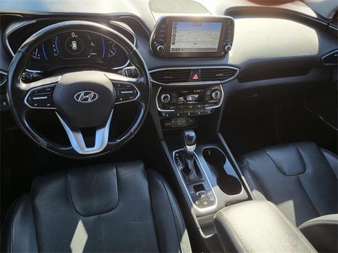 Used 2020 Hyundai Santa Fe Limited image 17