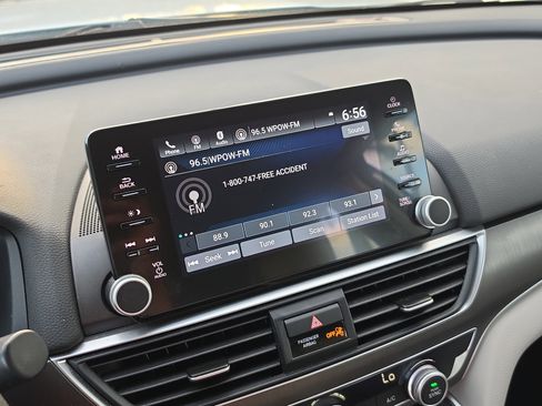 Certified 2022 Honda Accord LX image 20
