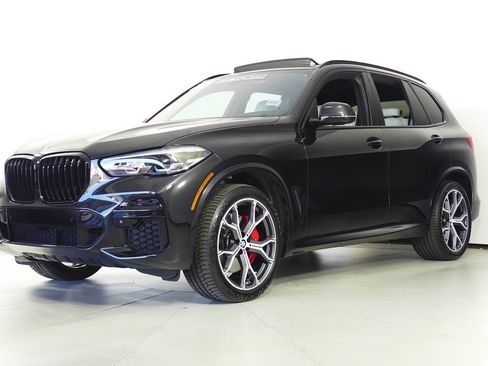 Certified 2023 BMW X5 xDrive40i w/ M Sport Package image 2