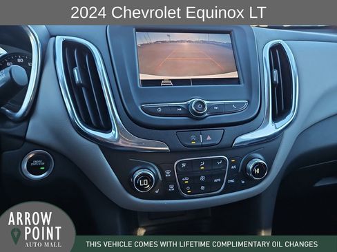 Used 2024 Chevrolet Equinox LT image 24