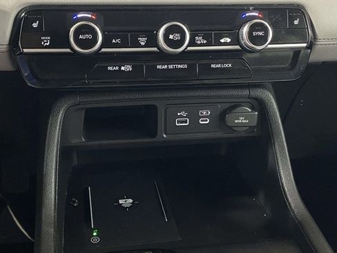 Used 2023 Honda Pilot EX-L image 30