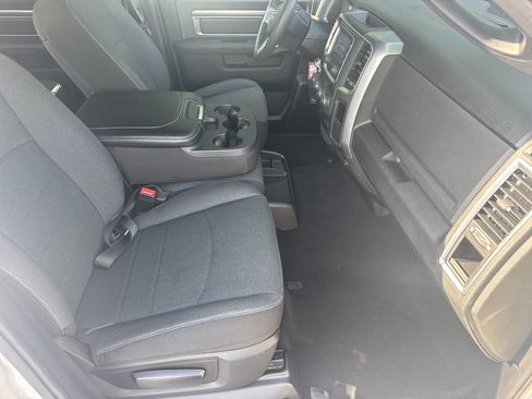 Used 2024 RAM 1500 Warlock AWD/4WD image 13